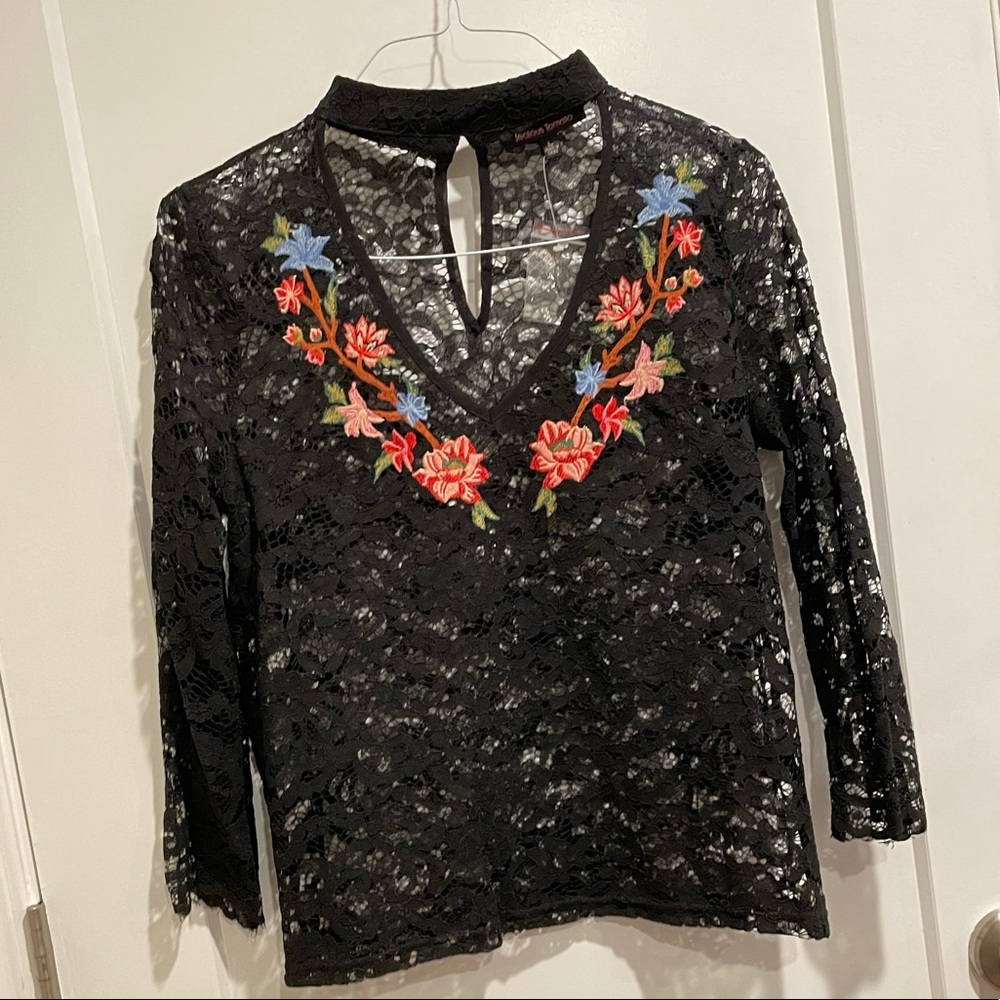 NWT Jealous Tomato Embroidered Lace Choker Blouse Black L